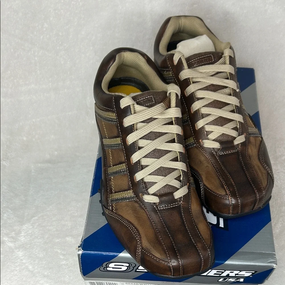 RARE!!! Early 2000’s! Skechers Men's Brown and Tan Sneakers